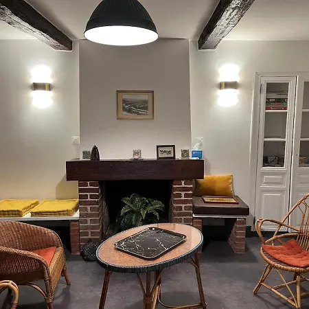 Maison Authentique En Bord De Meuse Дом отдыха *